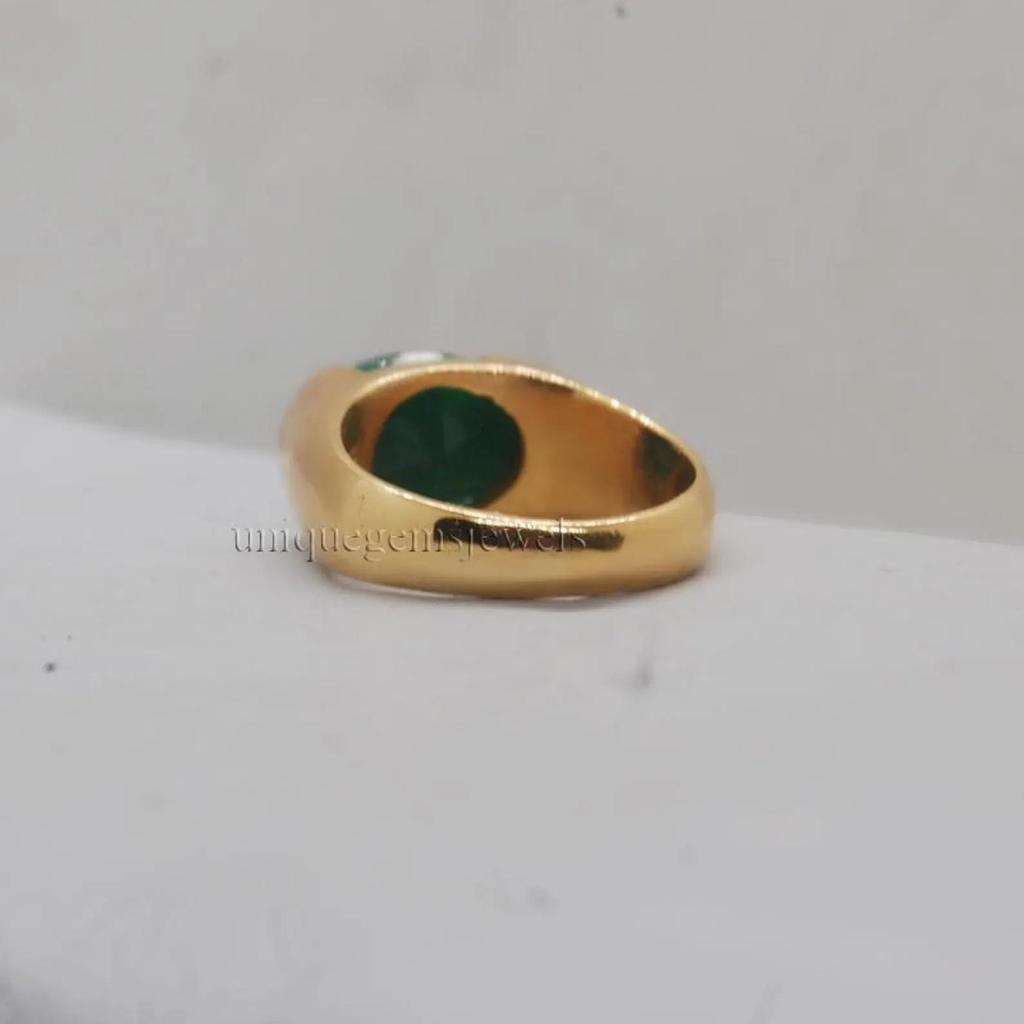 Satter grüner kolumbianischer Smaragd 925 Sterlingsilber Gelbgoldauflage Ring Schmuck