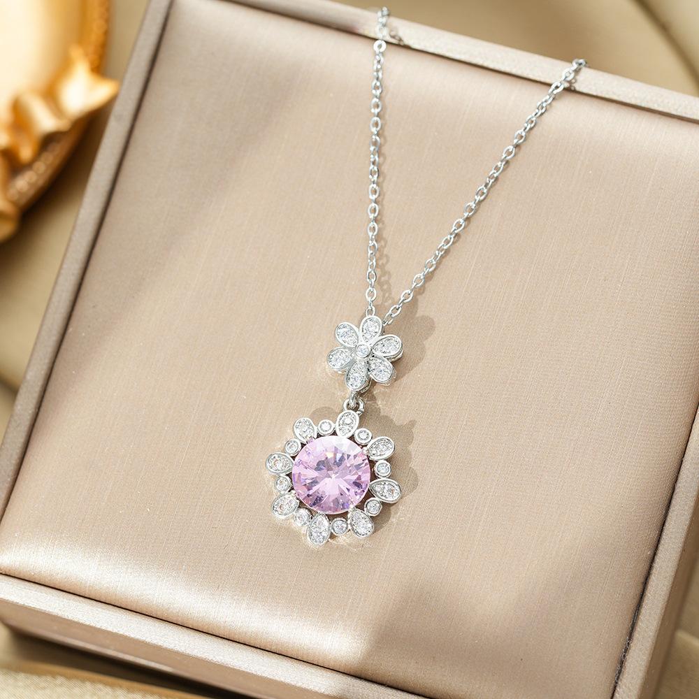 Light Luxury Flower Iris Imitation Red Sapphire Necklace Versatile Fashion Temperament Set for Women