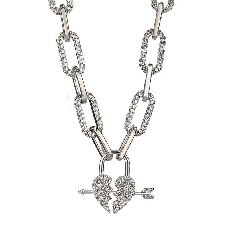 Exquisite Titanium Steel Heart Necklace For Women With Unique Lock Design For Fall Season