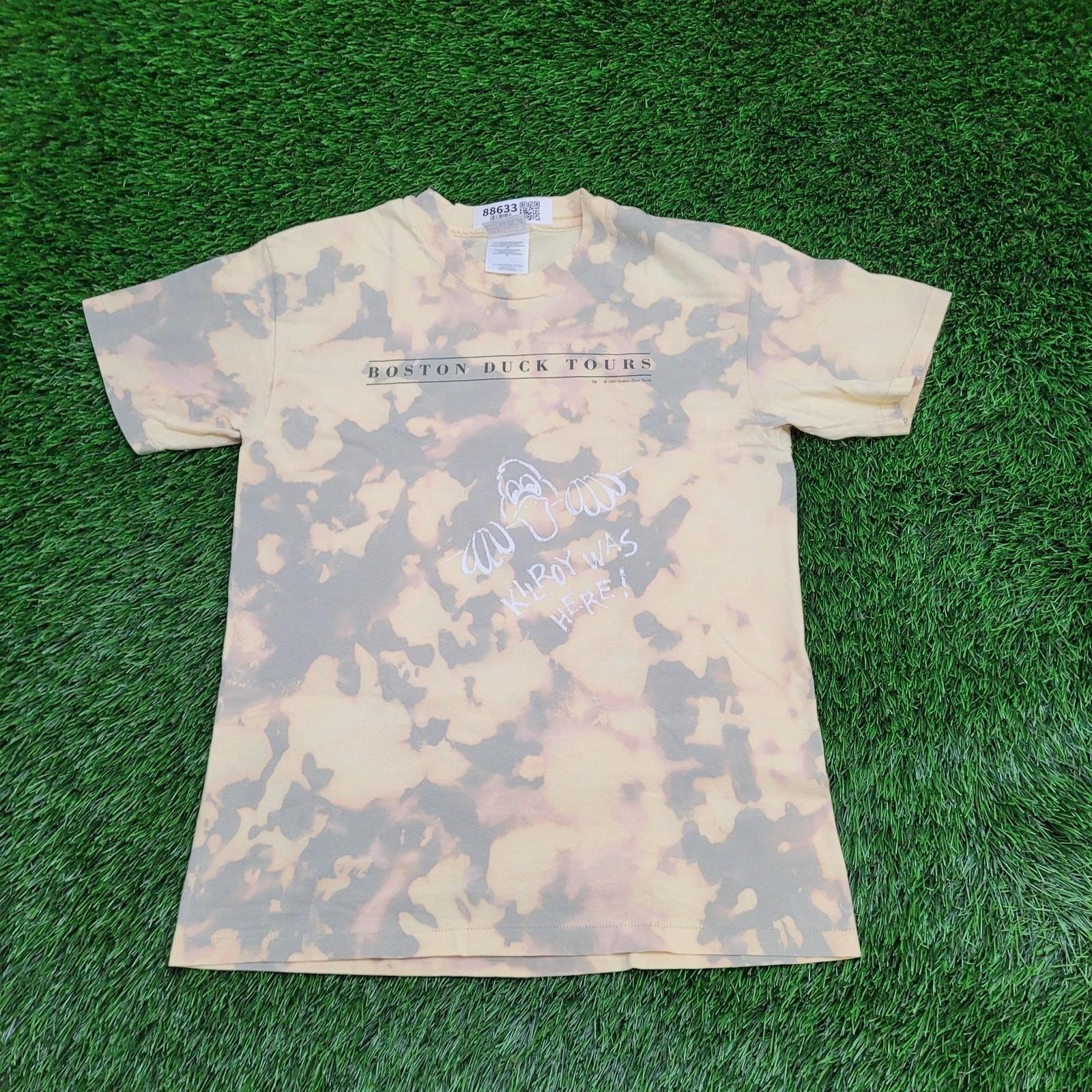 

Vintage 1993 Hanes Boston Duck Tours Shirt S/M 19x25 Beige 3XL