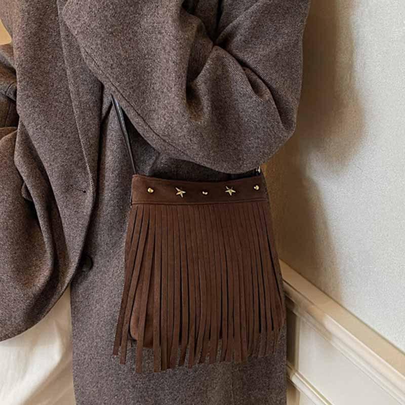 European and American personality trendy fringed bag fashionable large-capacity shoulder bag travel popular new niche ins versatile women's bag