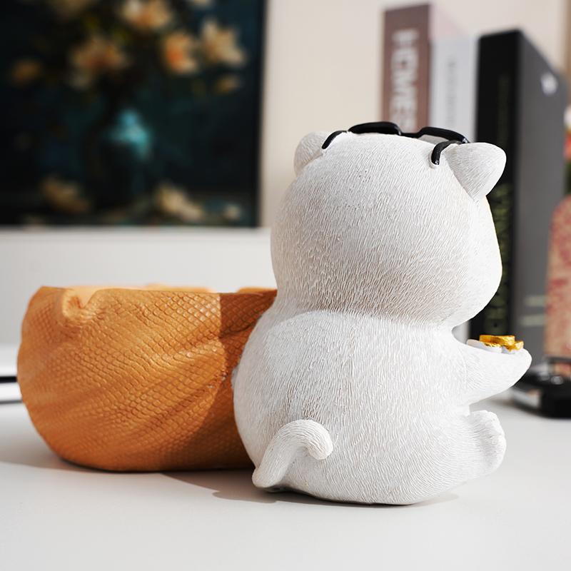 Lucky Cat Ashtray Anti Fly Ash Cute Home Living Room Office Ornament Male and Female Birthday Gifts