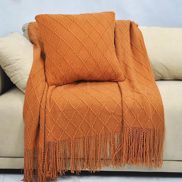 Strickdecke mit Quasten im nordischen Stil - Sofa, Bett oder Nickerchengebrauch
