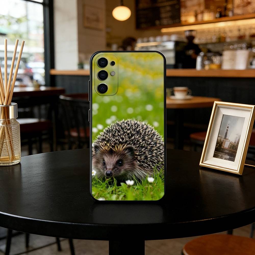 Cute hedgehog Phone Case For Samsung S25,S24,S21,S22,S23,S30,Ultra,S20,Plus,Fe,Lite,Note,10,Black Cover