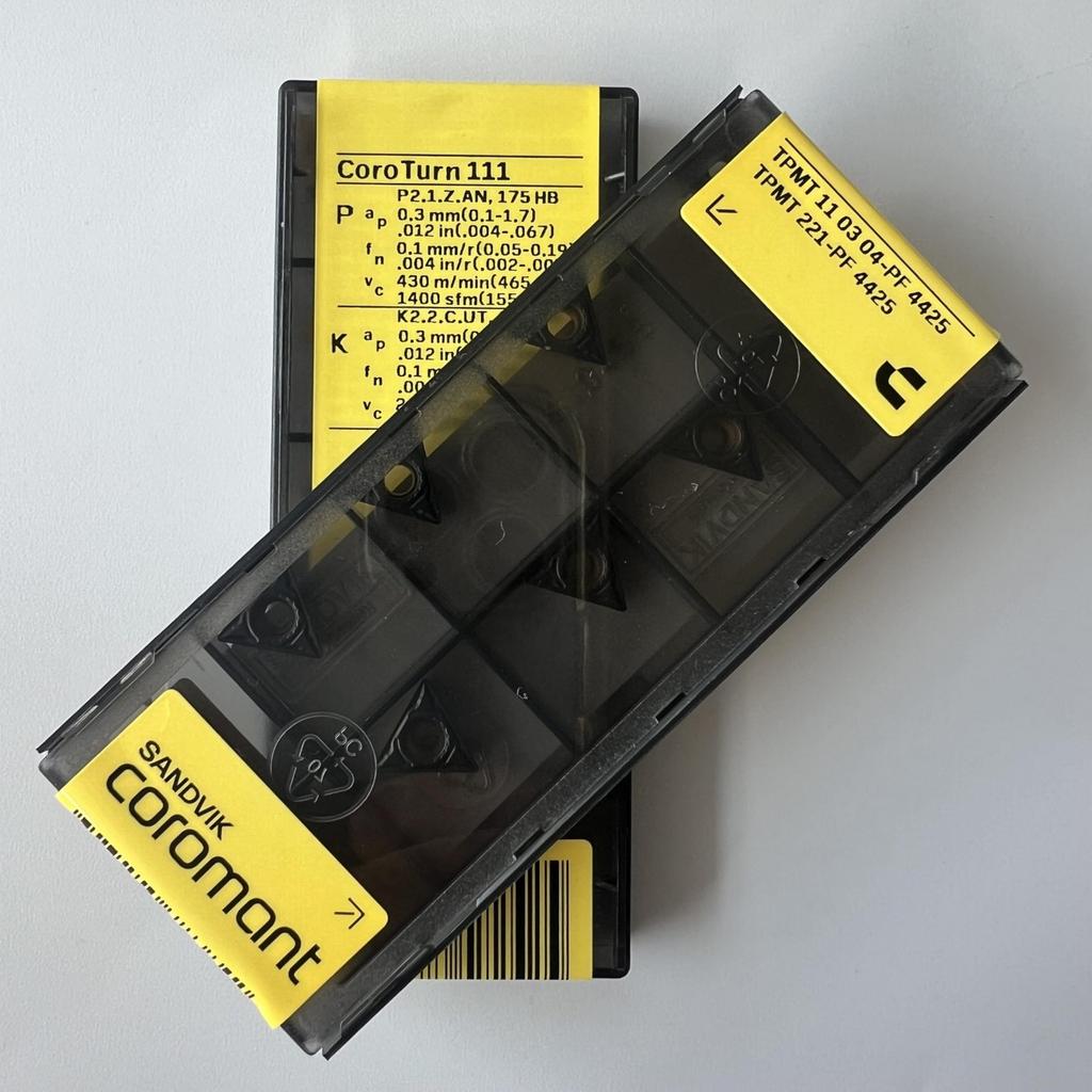 SANDVIK / TPMT110304-PF 4425 / Original Swedish hard alloy blade 10 Pcs