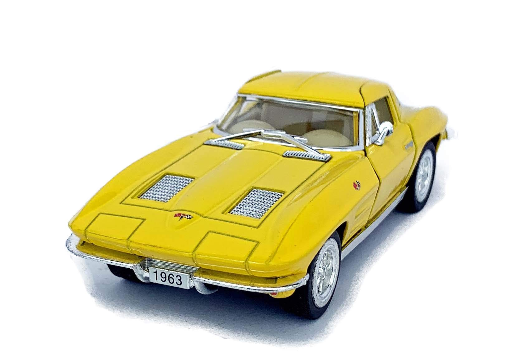 

KiNSMART Масштаб 1963 Corvette Stingray Инерционная литая машина 1/36 (желтый)