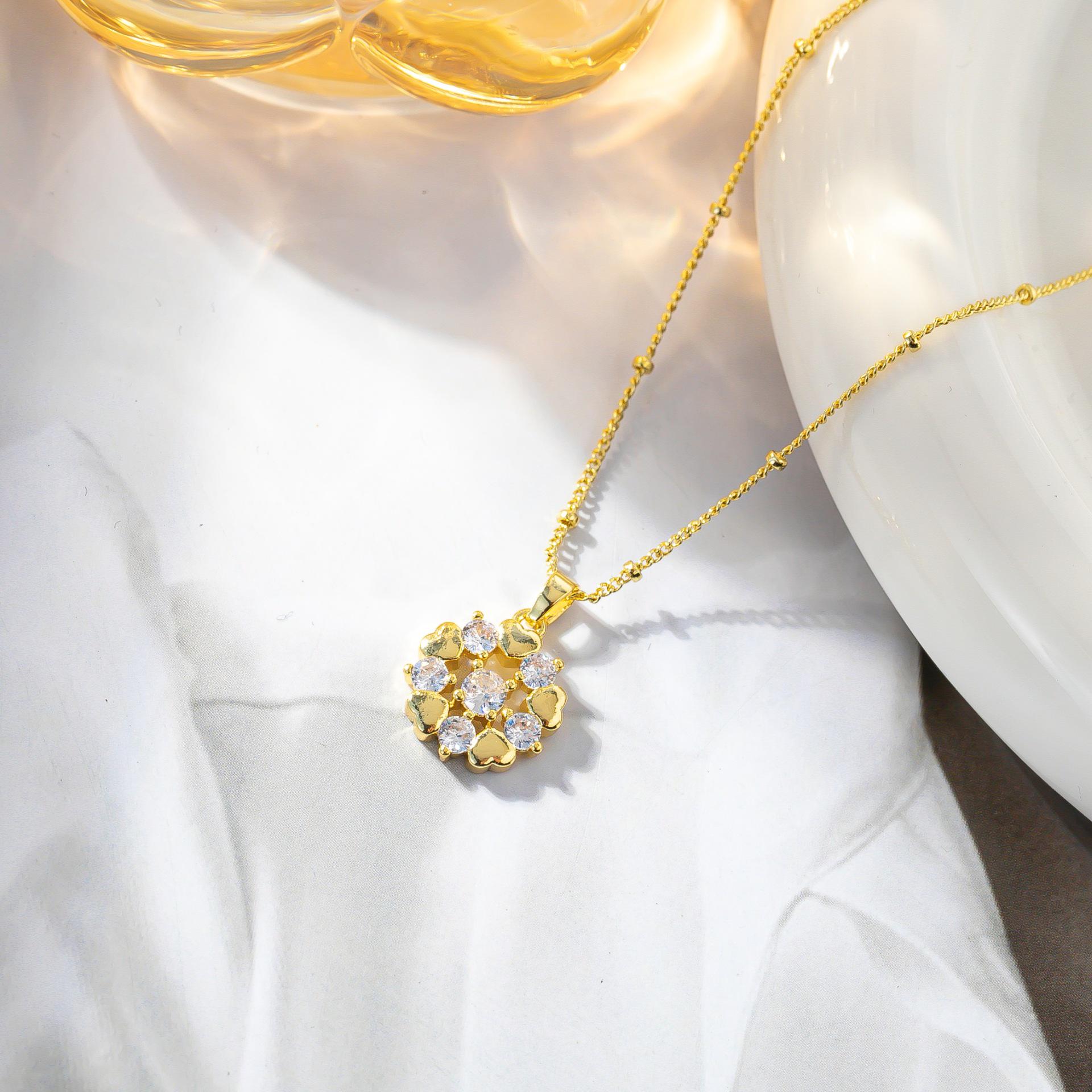 Women s High-End Heart Necklace: Spring/Summer Zircon Collarbone Chain, Light Luxury, Fade-Resistant