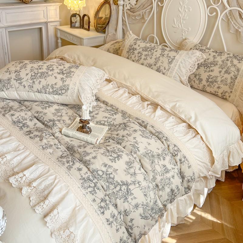 French Retro Princess Style Cotton Bedding Set with Lace Edge