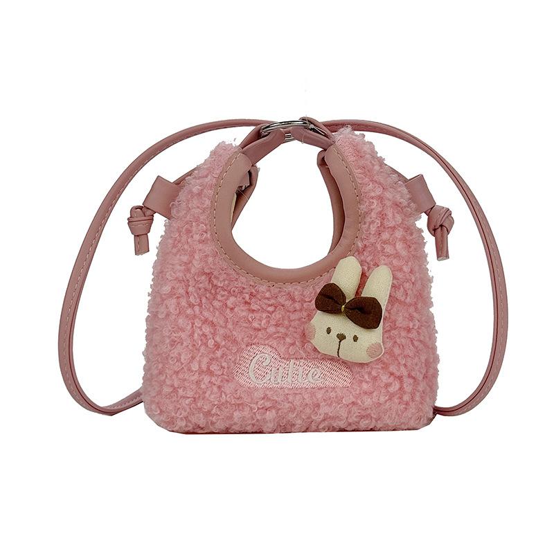 Fashion versatile lamb wool plush bag women's season autumn and winter new niche design exquisite messenger shoulder bag