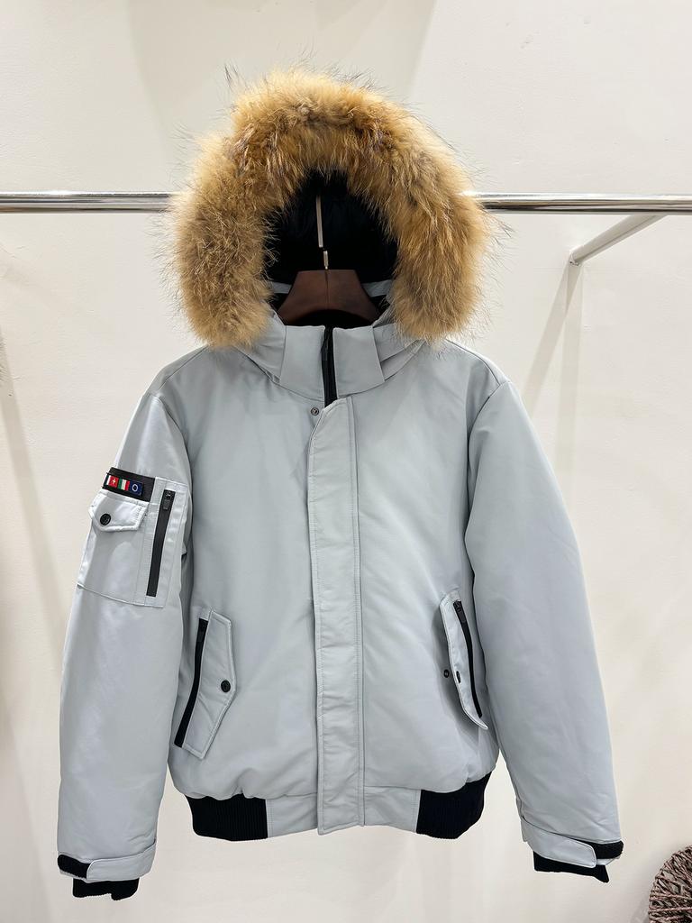 Yu Yan Internet celebrity warm outdoor skiing tooling duck down jacket women's short thickened men's and women's coats