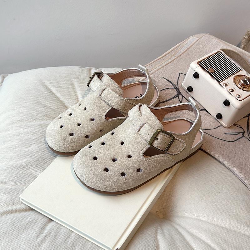 

Kids Sandals Soild Color Hollowed-out Boys Girls Beach Shoes Hook&loop 2025 Summer Children Beach Shoes Retro Soft Sole Ins 23 бежевий