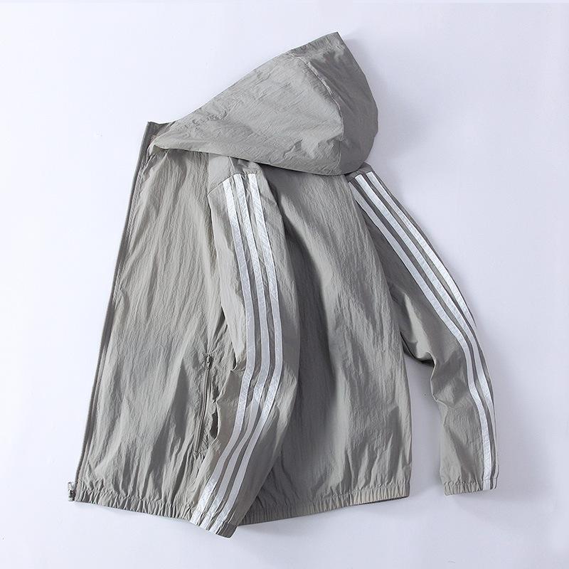 Summer Sun Protection Jacket: Breathable Casual Skin Coat for Men - Trendy Outdoor Windbreaker