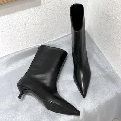 SEXY Schwarze Spitzschuh Kitten Heel Mid-Calf Stiefel für Damen Weiches Leder PU Design Niedriger Absatz Weite Schaftöffnung Französischer Stil Stiefeletten