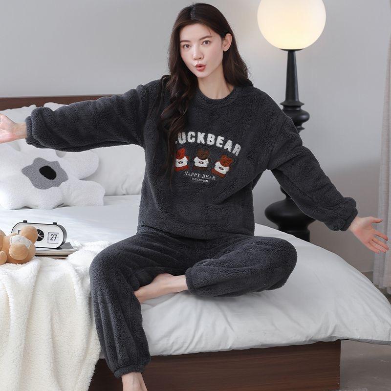 2025 Autumn Winter Cartoon Pajamas Sets for Women Warm Thicken Pajama Long Sleepwear Girl pyjamas Coral Fleece Homewear Clothes