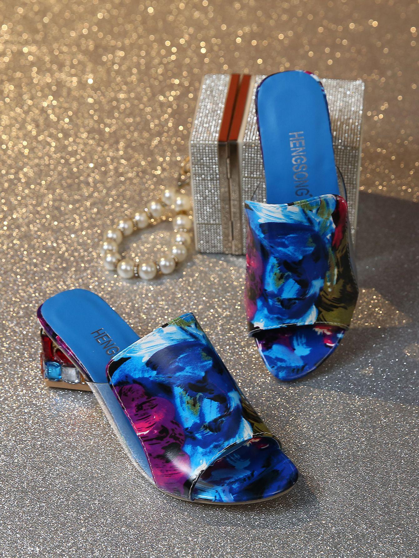 

European and American large size open-toed large size thick heel one-word drag candy color temperament medium heel cool slippers 43
