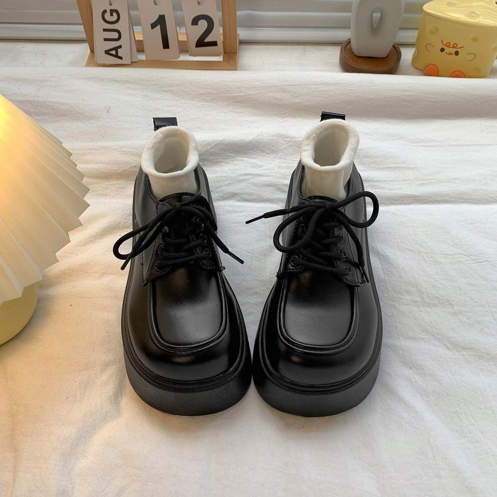 Black Retro British Style Platform Small Leather Shoes Women's 2025 New Autumn Versatile Height Increase Soft Sole Mary Jane Single Shoes