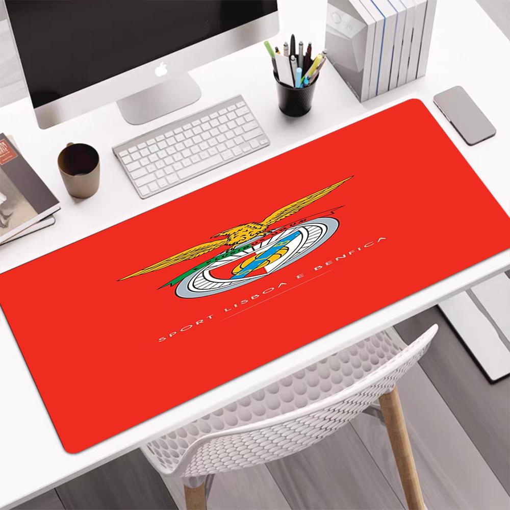 Benfica Thema Mauspads, Rutschfeste Gummiunterseite, Multifunktionales Büro- & Heimdekor, Perfekt für die Personalisierung des Arbeitsplatzes.