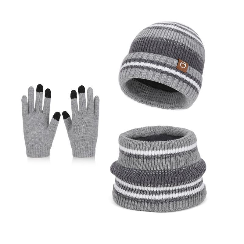 Childrens Knitted Neck Warmer Hat And Gloves With Design For Cold Weather серый