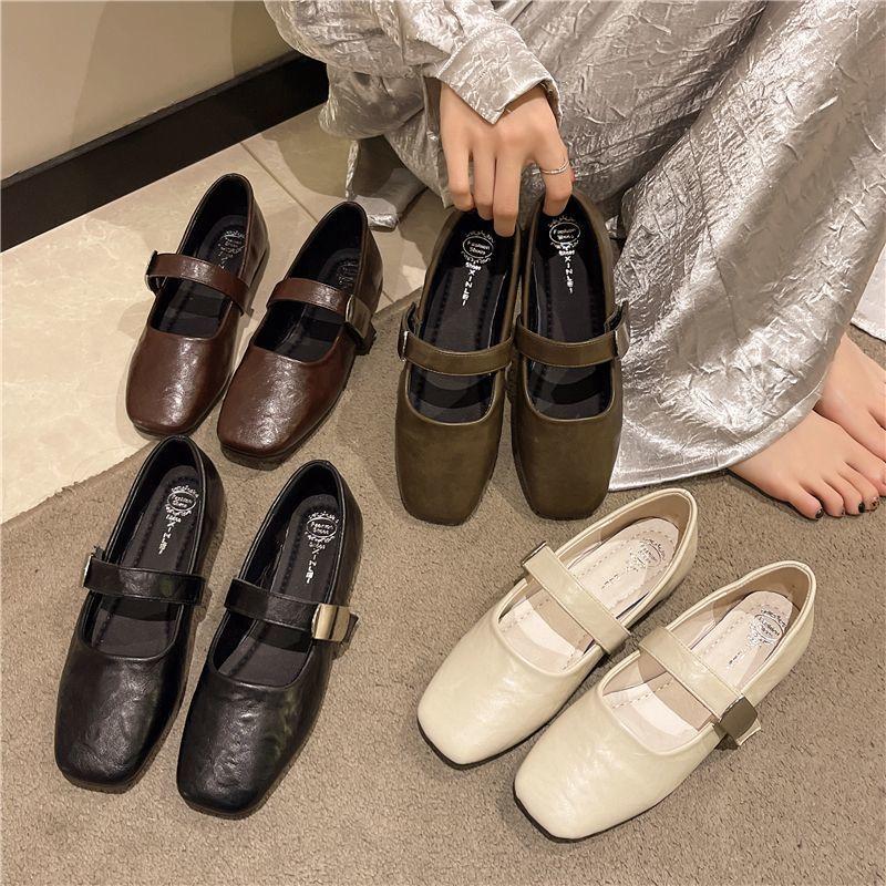 Large size flat low soft sole shallow mouth women's single shoes 2025 Mary retro student square head versatile pregnant women's light shoes