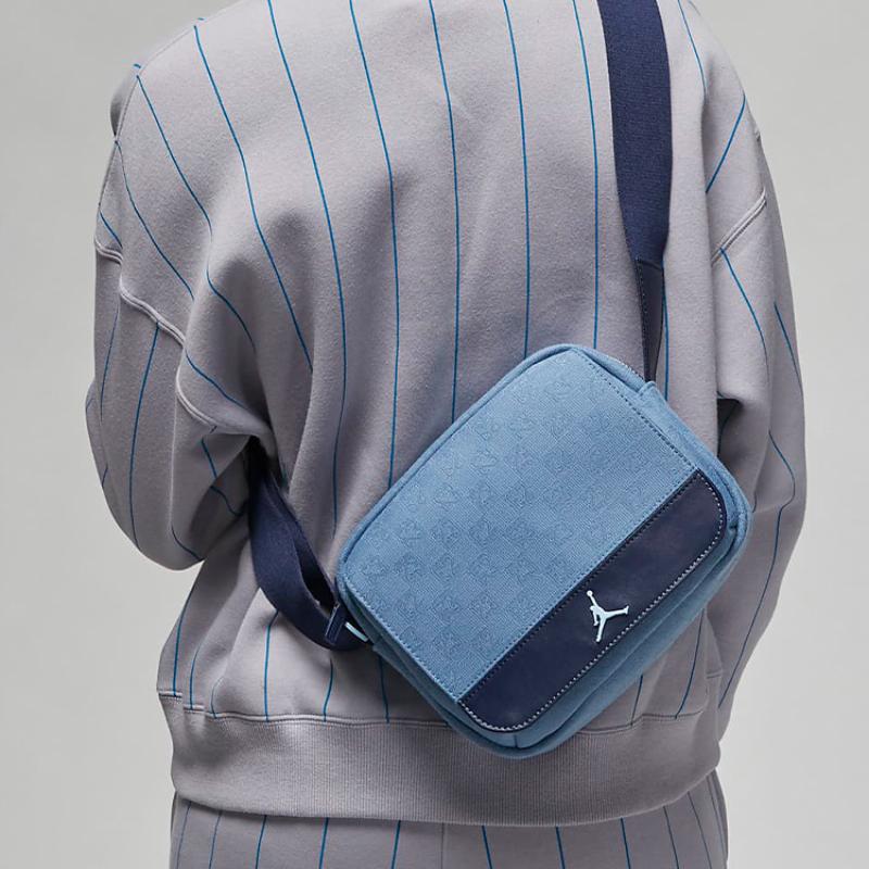Jordan Polyester Crossbody Bag Shoulder Bag Regular Unisex Blue Jordan FJ6790-419