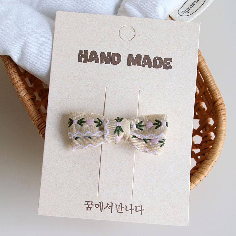 

Cute Floral Bow Fabric Hair Clip - Gentle on Hair, Perfect for Side Bangs and Behind Ear Styles