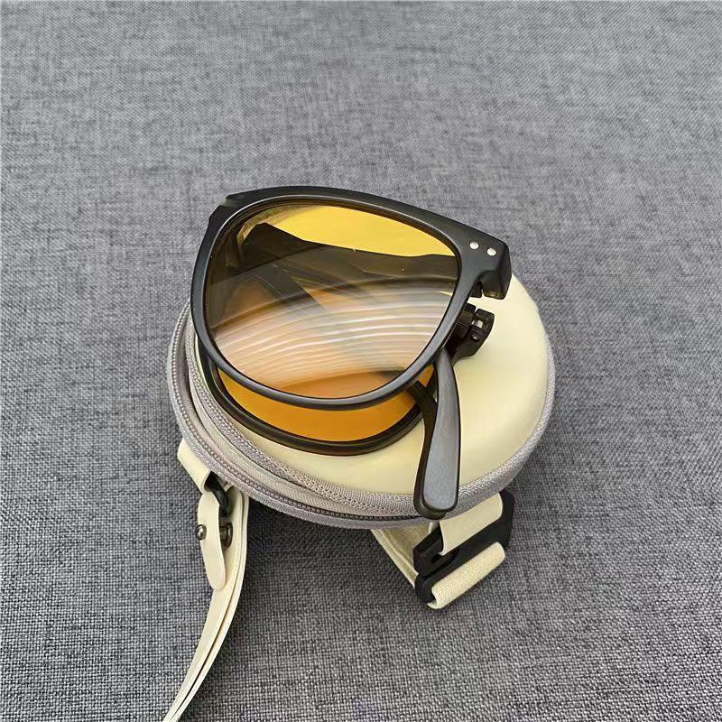 Folding Sunglasses with Storage Box, Portable, Ultra Light Sun Protection, UV Protection, Sunglasses for Both Men and Women