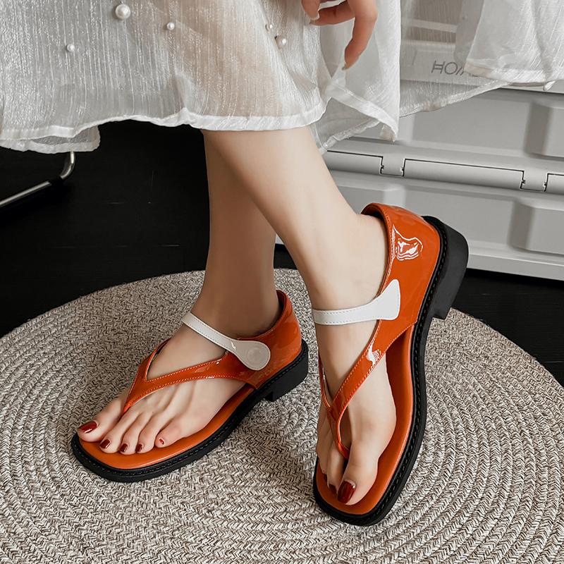

Fashion New Summer Flat Sandals for Woman Fashion Metal Decoration Ladies Footwear Breathable Cross Strap Casual Clip Toe Beach Shoes 42 оранжевый