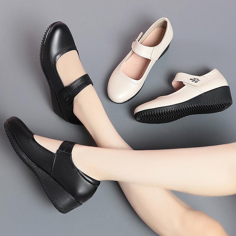 Female Mom Shoes Non-slip Genuine Leather Women's Spring Shoes Casual Large Size Women's Shoes