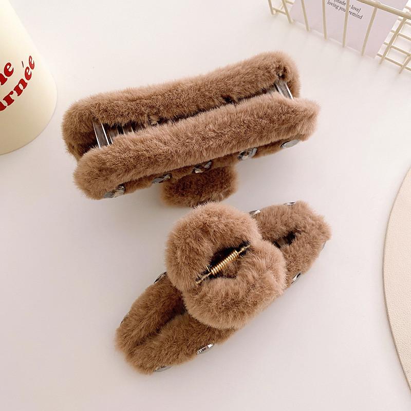 Chic Korean Style Soft Plush Hair Claw Clip With Sparkling Rhinestones For Women