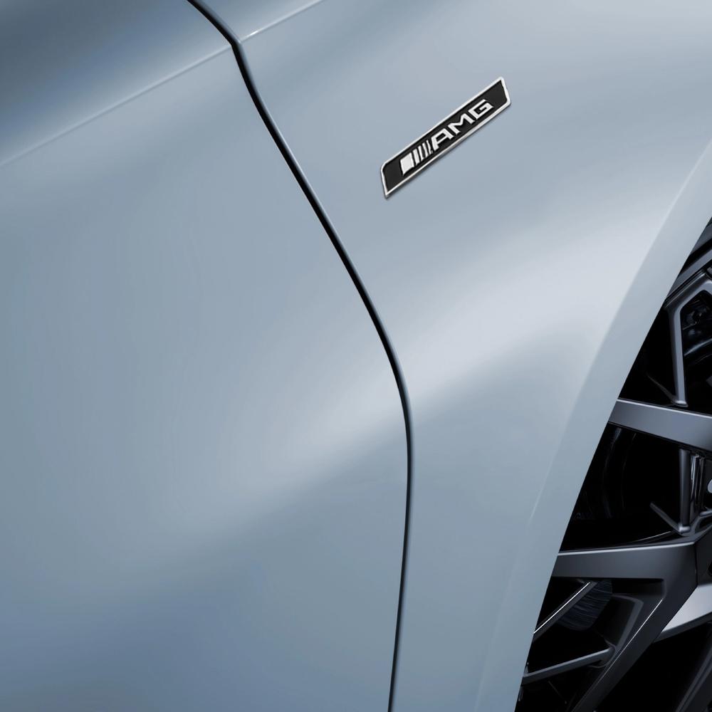 1pcs 3D Aluminium Emblem Sticker Car Fender Trunk Badge Stickers for Mercedes-Benz Maybach E-Class C-Class S-Class S450 S560