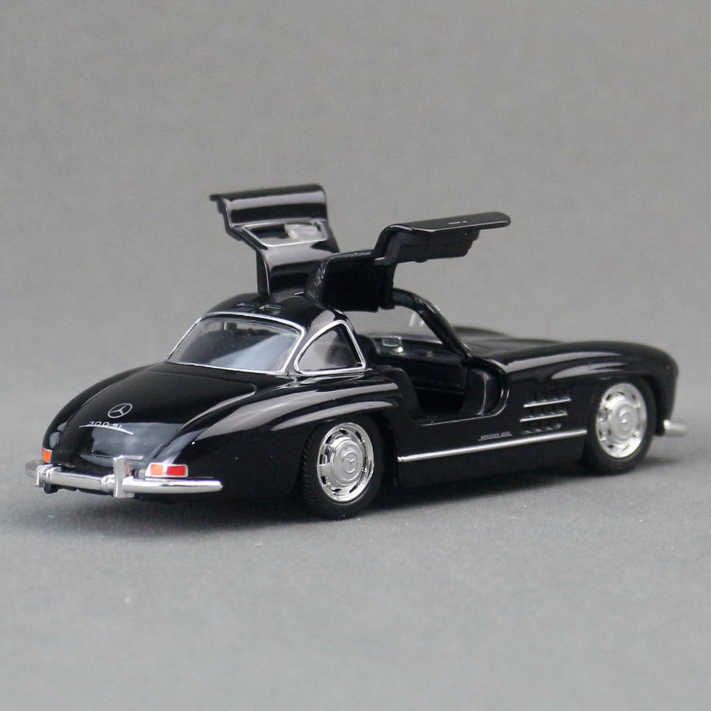 1/36 Mercedes-Benz 300SL Toy Car for Children Welly Diecast Vehicle Miniature Pull Back Free Wheels Collection Gift for Boys