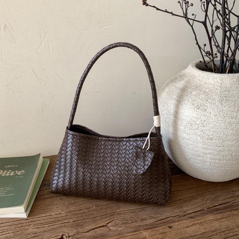 Korean Niche Woven Underarm Bag for Women 2025 - Stylish, Large Capacity, Handheld Mother-Child Shoulder Bag