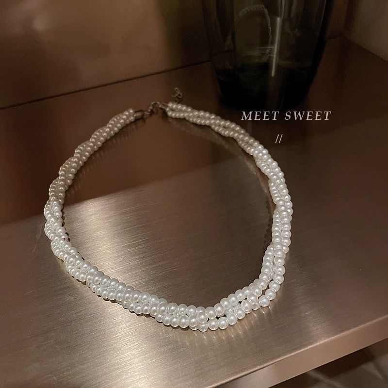 Multi-layer pearl winding necklace new simplicity temperament Internet celebrity collarbone chain exquisite neck chain women