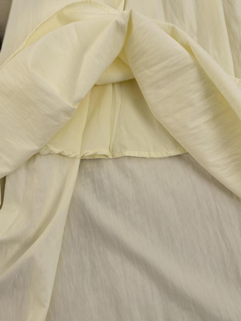 Moderner High-Waist A-Linien-Midirock mit Saumkante - Vielseitiges und Schlankmachendes Design