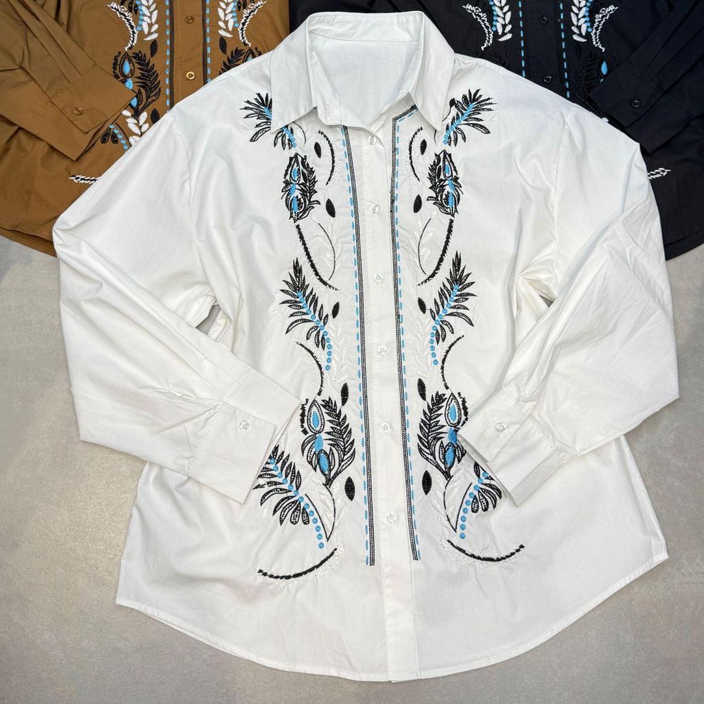 2025 Autumn Retro Long-Sleeve Shirt with Heavy Embroidery and Beadwork