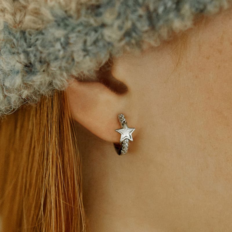 

VVV Point Star One-Touch Ring Earrings Silver