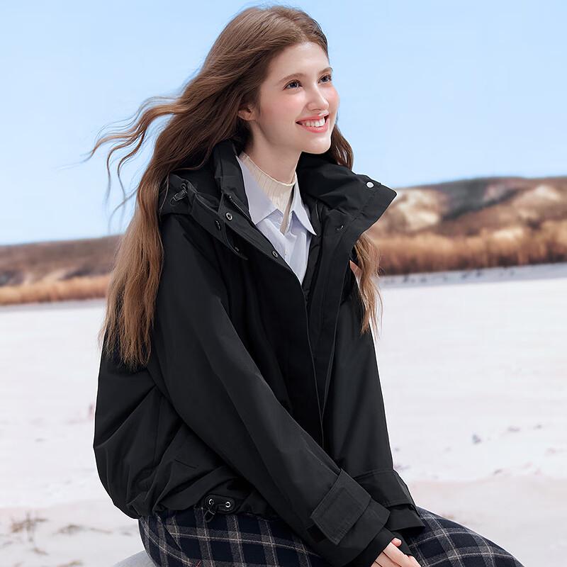 Betu Women's Workwear Style Hooded Down Jacket