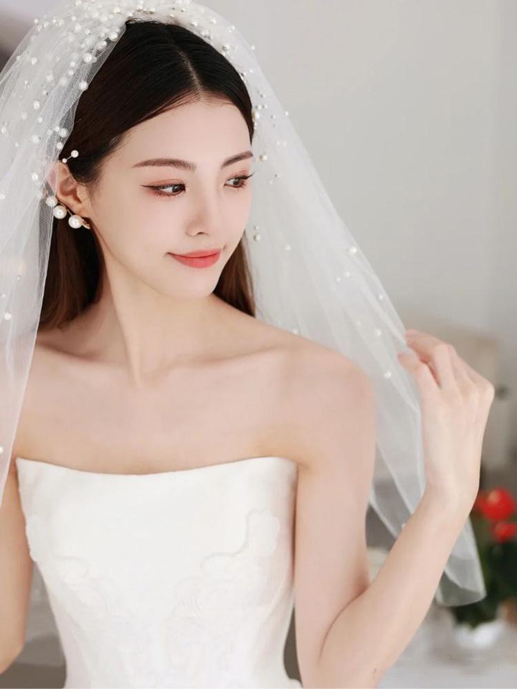 2022 French Style White Beaded Bridal Veil & Mid-Length Wedding Dress