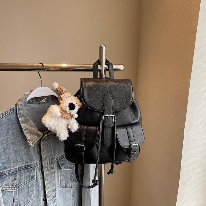 Premium Sense Lightweight Versatile College Style Backpack Women's 2025 Summer New Large Capacity Versatile Commuter Backpack