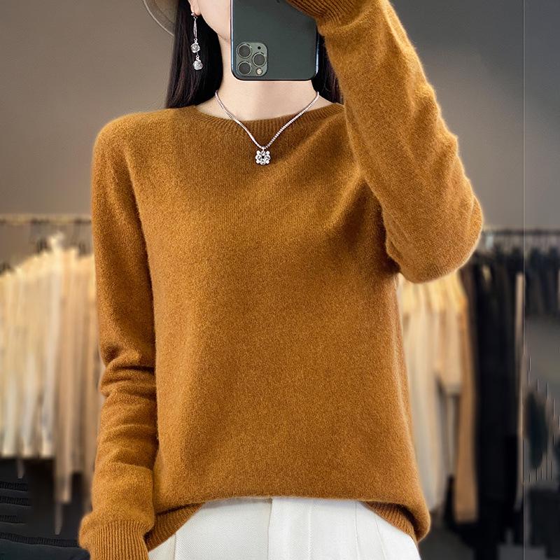 Women's 100% Pure Wool Versatile Round Neck Loose Sweater - Solid Color Knitwear