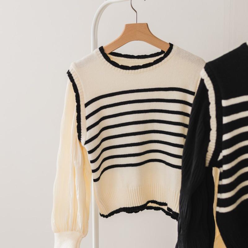 Women's Off-White Retro Patchwork Chiffon Striped Knit Sweater Shirt, One Size, Black, Korean Niche Design.