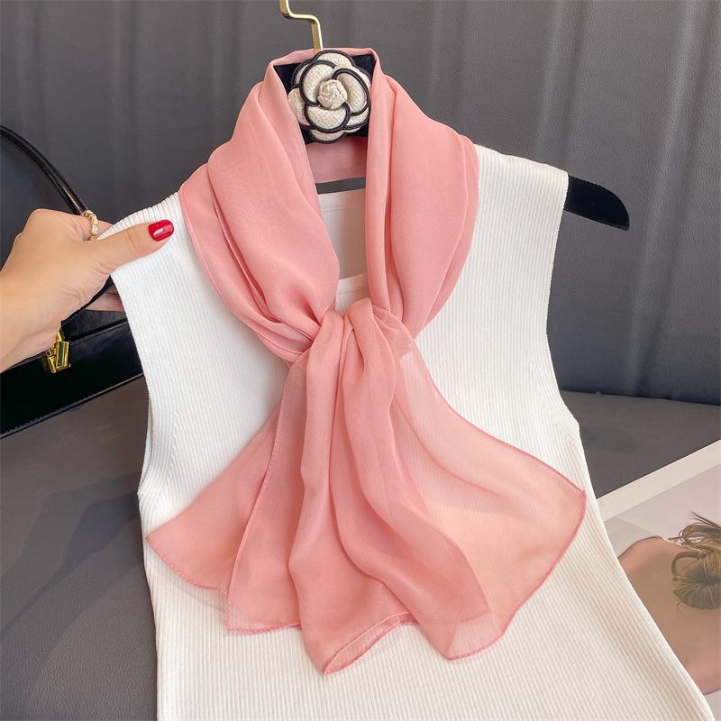 2023 Neue Mode Sommer Damen Einfarbig Strand Schal Seide Schals Stirnband Damen Stirnband Wickeltuch Sonnenschutz Hijab Großhandel