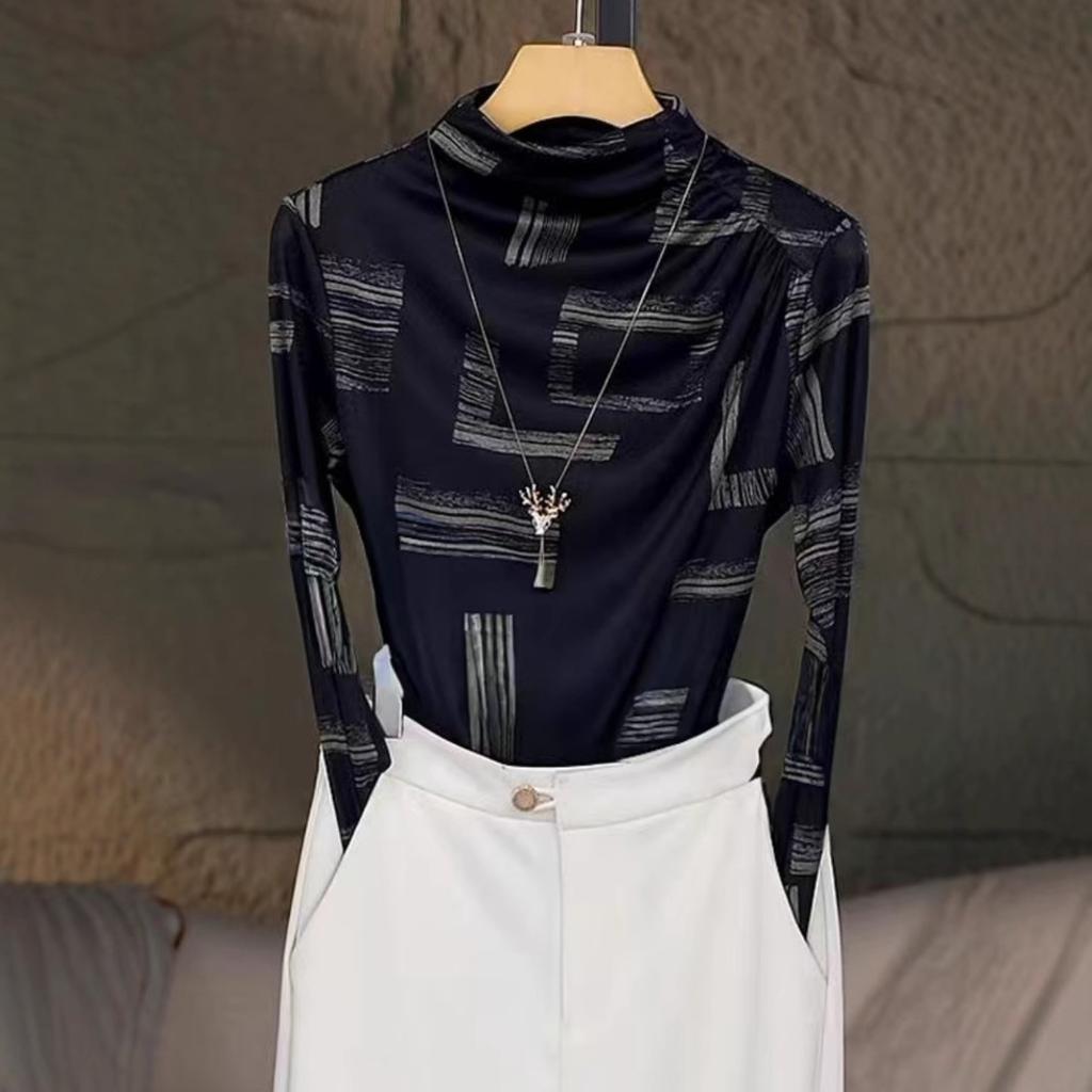 New Spring Casual Base Shirt for Women with Velvet Warm Stylish Half Turtle Neck T-shirt Versatile Long-sleeved Top for Women