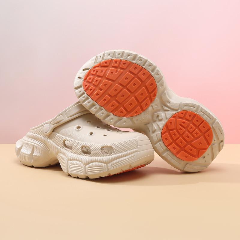 Hole Shoes Women's Wear Thick-soled Bag Head Half Slippers Non-slip Soft-soled Fashionable Two Wear Cool Slippers Heightening Bubble Shoes