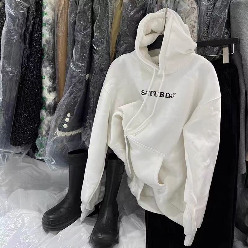 Winter New Style Casual Trendy Letter Print Loose and Versatile Fleece Hooded Pullover Women's Shirt