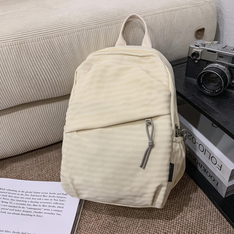 Small Checkered Backpack for Men and Women Fashion Casual Mini Backpack with Zipper Pockets