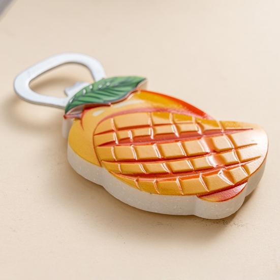 Magnetischer flaschenöffner in fruchtform mit kühlschrankmagnet kreativer bierdeckelentferner für die küche stark magnetische rückseite cartoon frucht küchenmagnet für