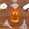 10Pcs Mini Plastic Separating Funnels Perfume Liquid Filling Empty Bottle Tool