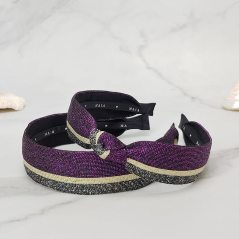 

MAIA Повязка на голову в сияющую полоску - Фиолетовая Btype