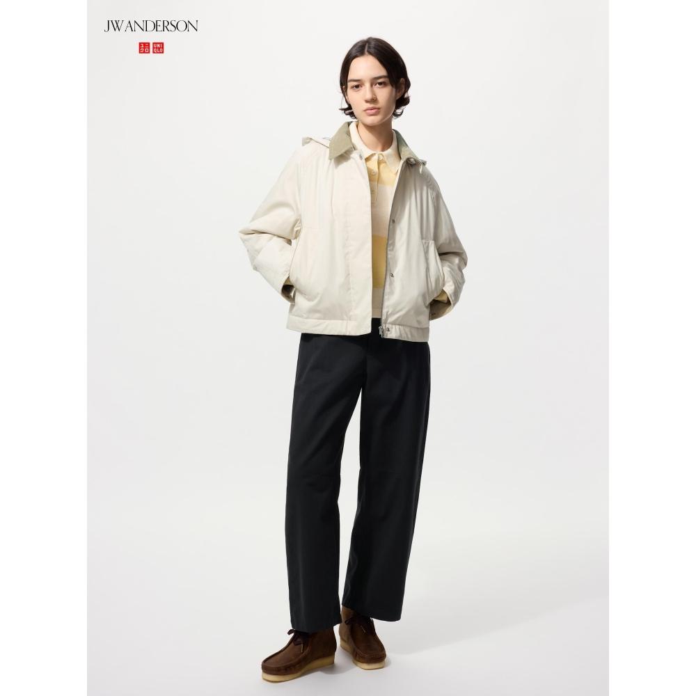 Uniqlo Curve Pants Model